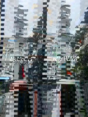 NHÀ BÁN 5 Lầu GẦN HÀNG XANH BÌNH THẠNH