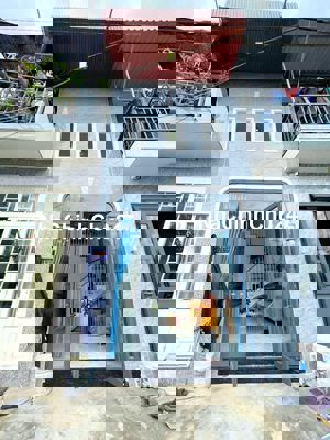 Nhà Hóc Môn 40m2 bán gấp 1ty750 chính chủ