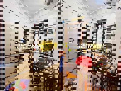 BÁN NHÀ ĐÀO TẤN - MẶT TIỀN RỘNG - PHÒNG VƯỢNG KHÍ - NGÕ THÔNG