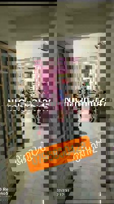 CẦN BÁN GẤP NHÀ NGAY CHỢ BÌNH CHÁNH