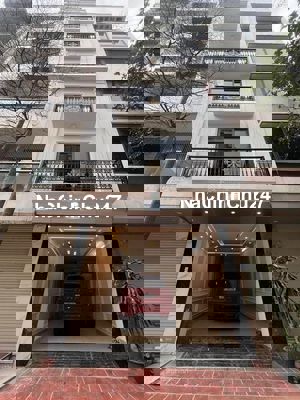 MTKD Ngay 136 CMT8 P.12 Q10 - 3,5x12m 5 Tầng - Giá 8,9 Tỷ