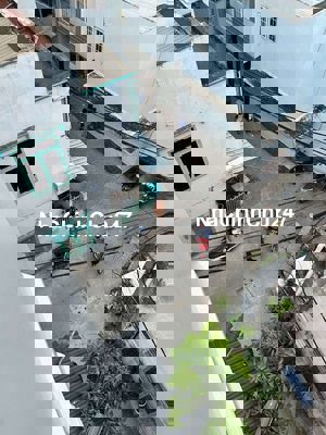 Bán nhà mới xây bông sao p5 q8