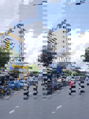 Ngộp Tân Hóa - 4x15m - 4 tầng HXH Tránh Vô nhà - Hiếm có