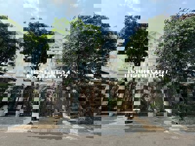 Biệt thự cityland emart , dt 9x20m, nội thất đẳng cấp