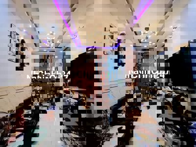 CHÍNH CHỦ BÁN GẤP 44M2 4TẦNG BTCT-THÍCH QUẢNG ĐỨC -PHÚ NHUẬN-NHỈNH 6Tỷ