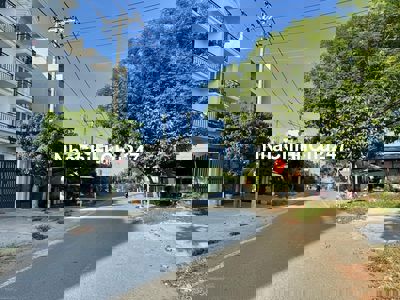 ĐẤT NỀN GẦN BẾN XE QUẬN 8 - ĐỐI DIỆN QL50