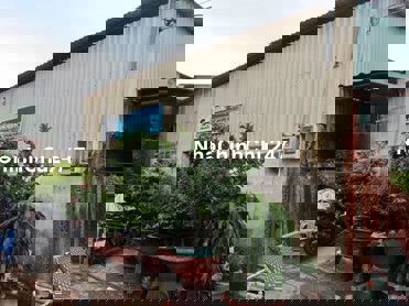 Bán nhà xưởng 200 m2, gần chợ đầu mối Thủ Đức, chính chủ