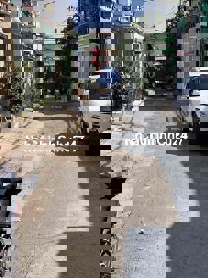 Bán Lô đất 8m x 18m hẻm xe hơi Giáp Phan Văn Hớn. Giá 6 Tỷ 7