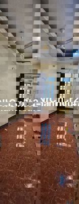 Tôi chính chủ bán nhà ngách 41 Thịnh Quang 4 tầng