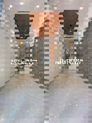 8.6 tỷ - NHÀ MỚI - 3 LẦU + SÂN THƯỢNG - FULL NỘI THẤT ngay 3/2, Q11