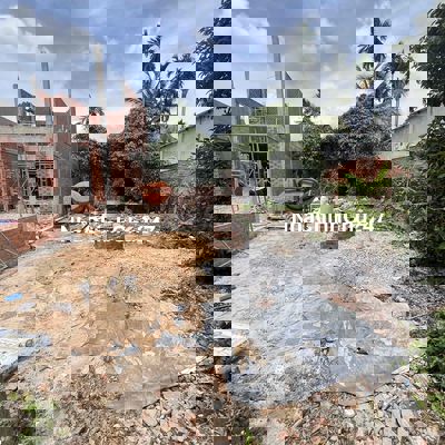 💥💥Bán Đất Thuận An Gần Trường Mầm Non Hoa Mai Đường Xe Bán Tải.