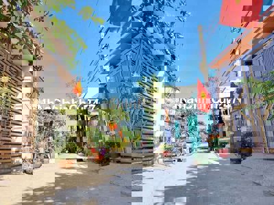 Bán đất chính chủ 2,7tỷ, 183m2,nở hậu,đường bêtông 5m đẹp,gần tỉnhlộ15