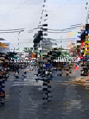 CHÍNH CHỦ GỞI BÁN NHÀ C4 MT XÓM VẮNG, DĨ AN. DT 62M, ĐƯỜNG 5M. 2PN,1WC