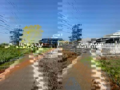 CẦN BÁN 1000m SHR QH THỔ CƯ