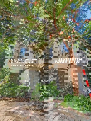 Chính chủ gửi BT thự Đơn Lập, KDT Dịch Vọng, Mặt đường Thọ Tháp