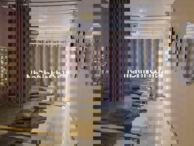 Chính chủ cần bán nhà hẻm xe hơi, nhà cách mặt tiền 30m