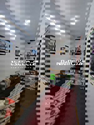 Chính chủ bán gấp căn hộ chung cư Đại Thanh, 37m tk 1pn,1vs giá 1,3 tỷ