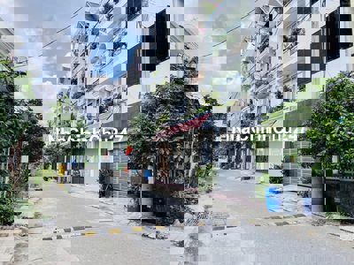 BÁN NHANH LÔ ĐẤT HẺM XE TẢI XÂY 4 TẦNG, KHÔNG CHỪA TRƯỚC, NGANG 6,6M