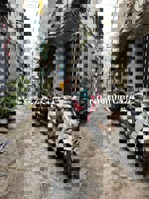 Chính chủ bán nhà 5 tầng đẹp phố Đông Thiên Vĩnh Hưng giá chỉ 5.8 tỷ