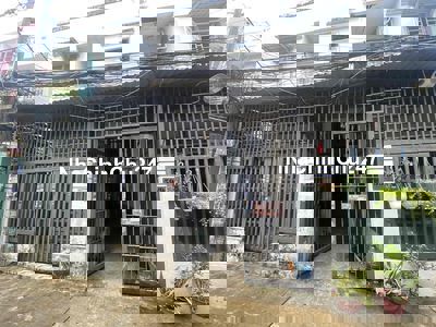 Bán nhà hẻm xe hơi, Bình Tân, giá bán 11.5 tỷ, bán gấp để đi định cư