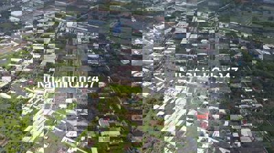 Cần tiền bán gấp lô đất chính chủ 125m2 mặt tiền tỉnh lộ 824