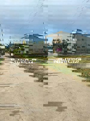 Đất full thổ đường xe tải