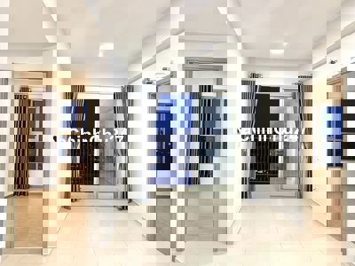 Căn 70m2, có ban công, block A, hướng Đông, cc Westgate