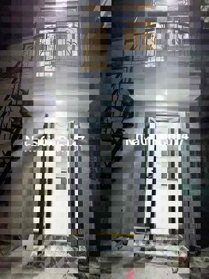 Chính Chủ Bán Nhà 1,399 Tỷ, 2,5m x 4,5m, Trệt, Lầu, 2 PN, TXS, Q7