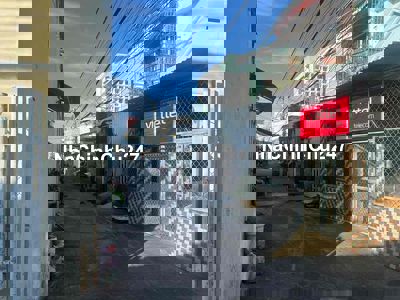 Đất 2 mặt tiền hẻm xe hơi