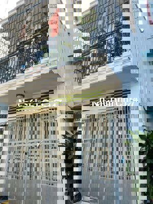 Nhà chính chủ cần bán gấp