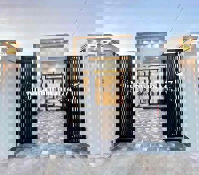 chủ cần tiền để con gái học đại học nên bán gấp