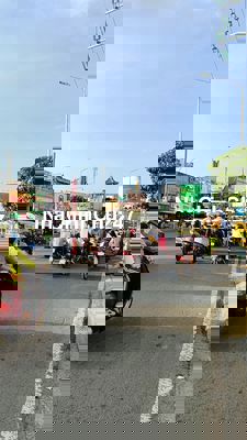 Chủ gấp bán mặt tiền Tân Bình - 175m2 - Giá 28 tỷ