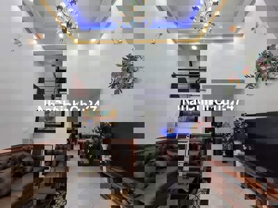 CHỦ KẸT VỐN BÁN NHÀ HẺM 5M Đ.MINH PHỤNG Q11 1T1L 47.M2/2TY380, CÓ SỔ