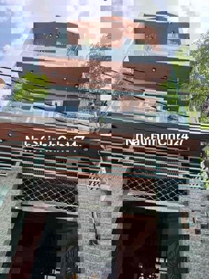 Chính chủ bán nhà tặng full nội thất, Đặng Văn Bi, Hẻm xe hơi, SHR