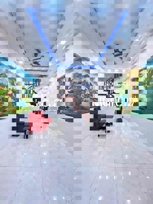 chủ bán nhà trệt lầu ngang 5 m đường Đông Thành , phường Tân Đông Hiêp