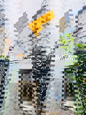 Chính chủ bán nhà 4 tầng 3pn Lê Quang Định Bình Thạnh giá 2,2 tỷ