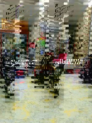 Bán nhà chính chủ Liên Tỉnh 5 Quận 8, 45m2, 3 tầng, 4 PN.