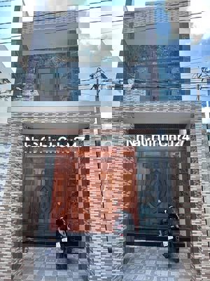 Chủ cần bán gấp căn nhà phố tại Phường 3 TP Tân An Long An