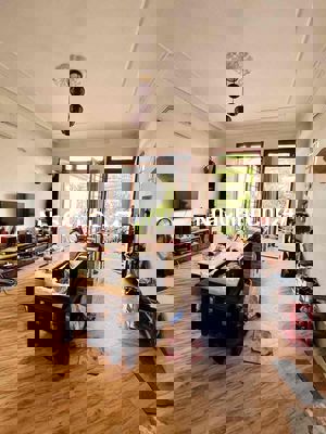 Chủ giảm đến 1,5 tỷ! Nhà kế Mặt tiền Trường Chinh, 5.4 x 19.2m, 2 tầng