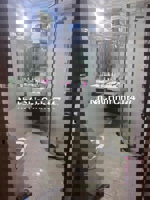 Chính chủ cần bán gấp căn hộ đầy đủ nội thất