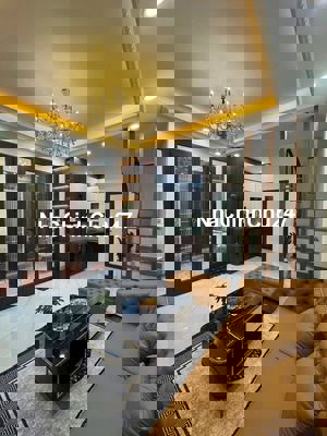 Chính chủ cần bán nhà Tư Đình - Long Biên 35m2 - 6.4 tỷ