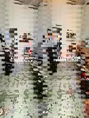 KHU TÊN LỮA 49M2 NHÀ CẤP 4 CHỈ 3.5 TỶ TL CHÍNH CHỦ.   - 4 X 12.5 phòng