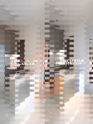 CHÍNH CHỦ CẦN BÁN GẤP 2 PHÒNG NGỦ KINGDOM QUẬN 10 GIÁ 6.3 TỶ