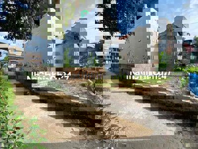 chính chủ bán lô đất đội 5 tự nhiên đường thông xe 7 chỗ