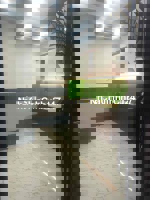 mình chính chủ cần bán căng nhỏ xinh xinh. mua bán công chứng vi bằng