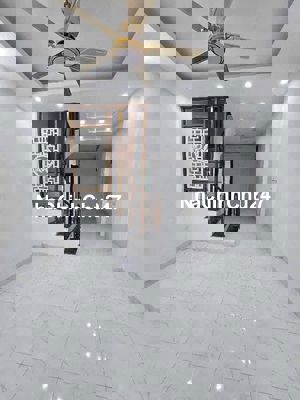 Chính chủ bán nhà 5T Phan Đình Giót 49m– Giá chỉ 8.x(x siêu bé)