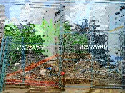 CHÍNH CHỦ BÁN, KHÔNG QUA TRUNG GIAN, GẦN 3 TRƯỜNG HỌC + CHỢ