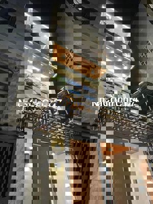 Chủ kẹt tiền ra gấp nhà 68m2/2 tỷ 15 Nguyễn Minh Hoàng P.12 Q.Tân Bình