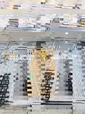 Nhà Chính chủ hẻm 96 Đào Tông Nguyên, Nhà Bè