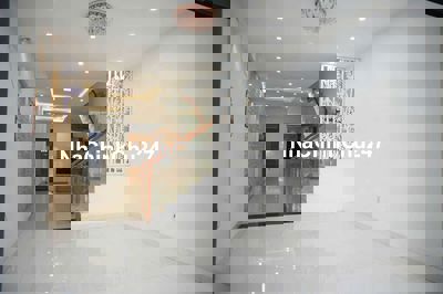 Chính chủ gửi bán nhà 3 tầng mặt tiền  hòa cường bắc - Hải châu